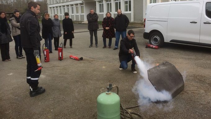 Formation aux -équipements contre l’incendie- des personnels du collège